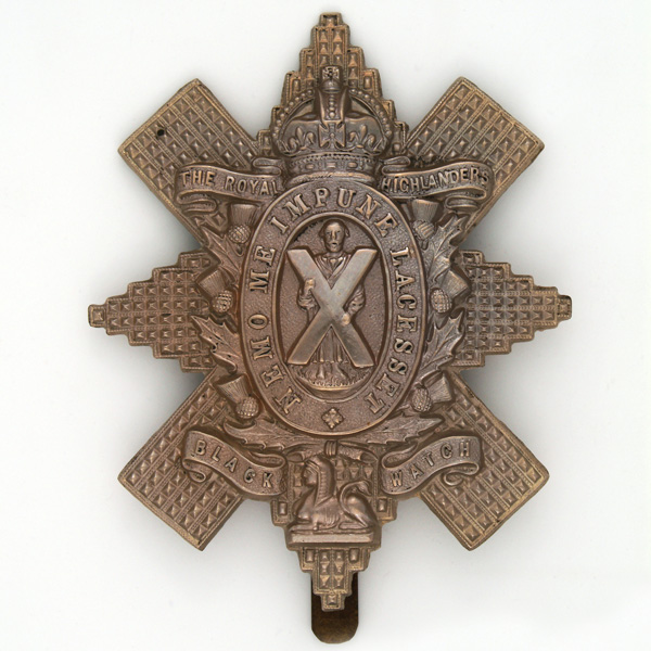 Other ranks’ cap badge of The Black Watch (Royal Highlanders), c1902