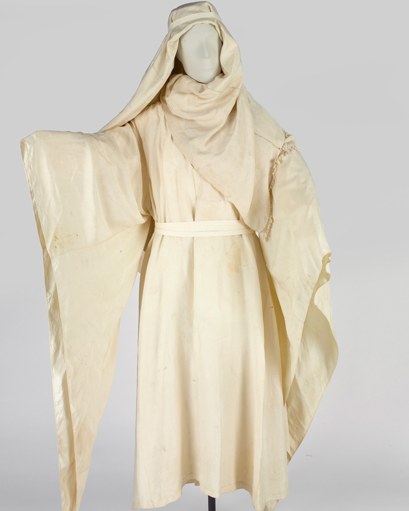 Silk robe worn by TE Lawrence, c1916