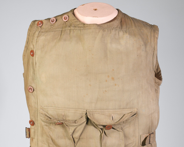 Body armour belonging to Corporal Sidney Cooper, 2nd/6th North Staffordshire (Princess of Wales's) Regiment, 1915