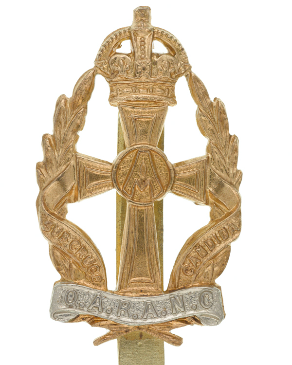 Cap badge, other ranks, Queen Alexandra's Royal Army Nursing Corps, c1950