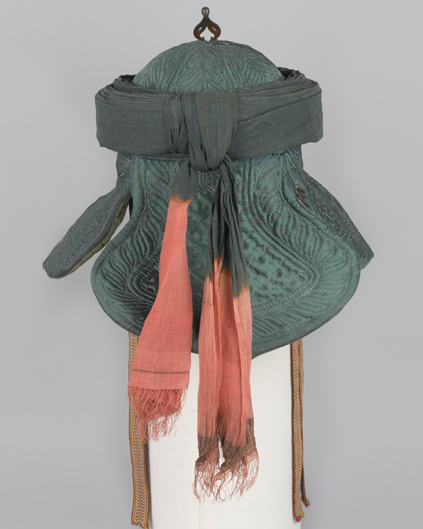 Rear view of Tipu Sultan's war turban, c1799