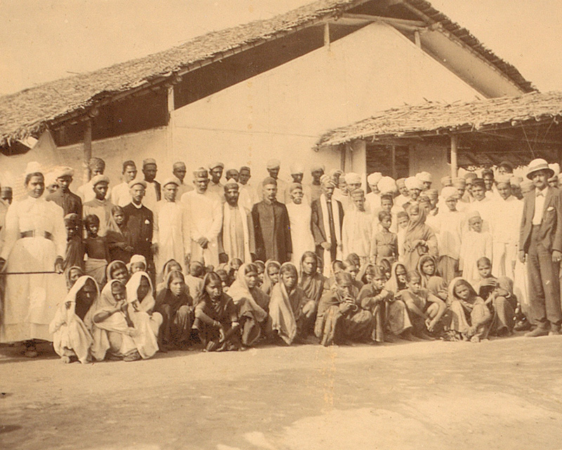 Locals detained for observation at Nariel Wadi Hospital, Bombay, 1897