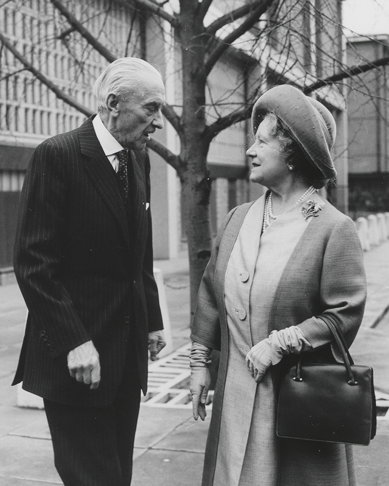 The Queen Mother with Field Marshal Sir Gerald Templer, 1976