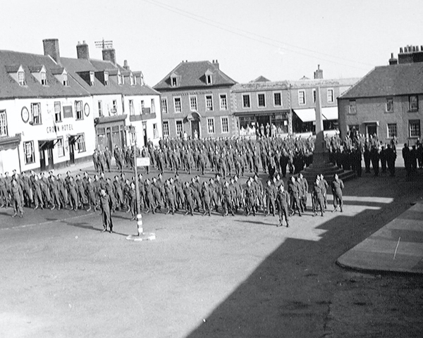 ‘C.O.'s Parade’, 3rd County of London Yeomanry (Sharpshooters), Westbury, 1941