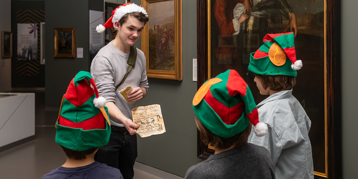 Children on a Christmas tour of the National Army Museum.