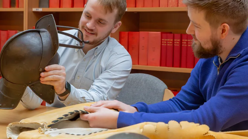 Object handling workshop at the National Army Museum