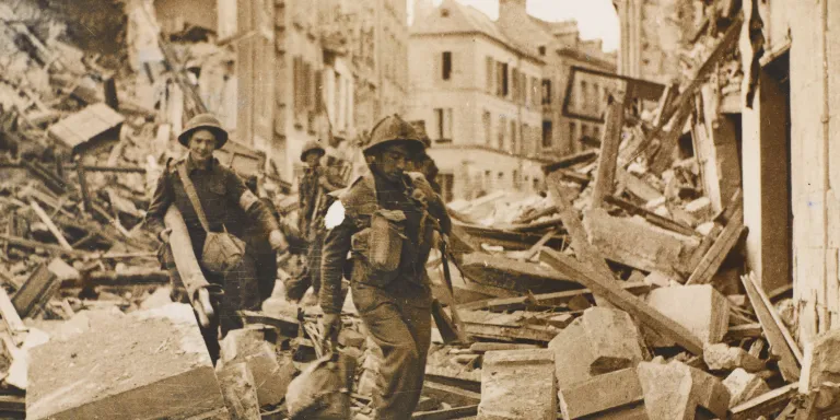 British troops entering the ruins of Caen, 1944