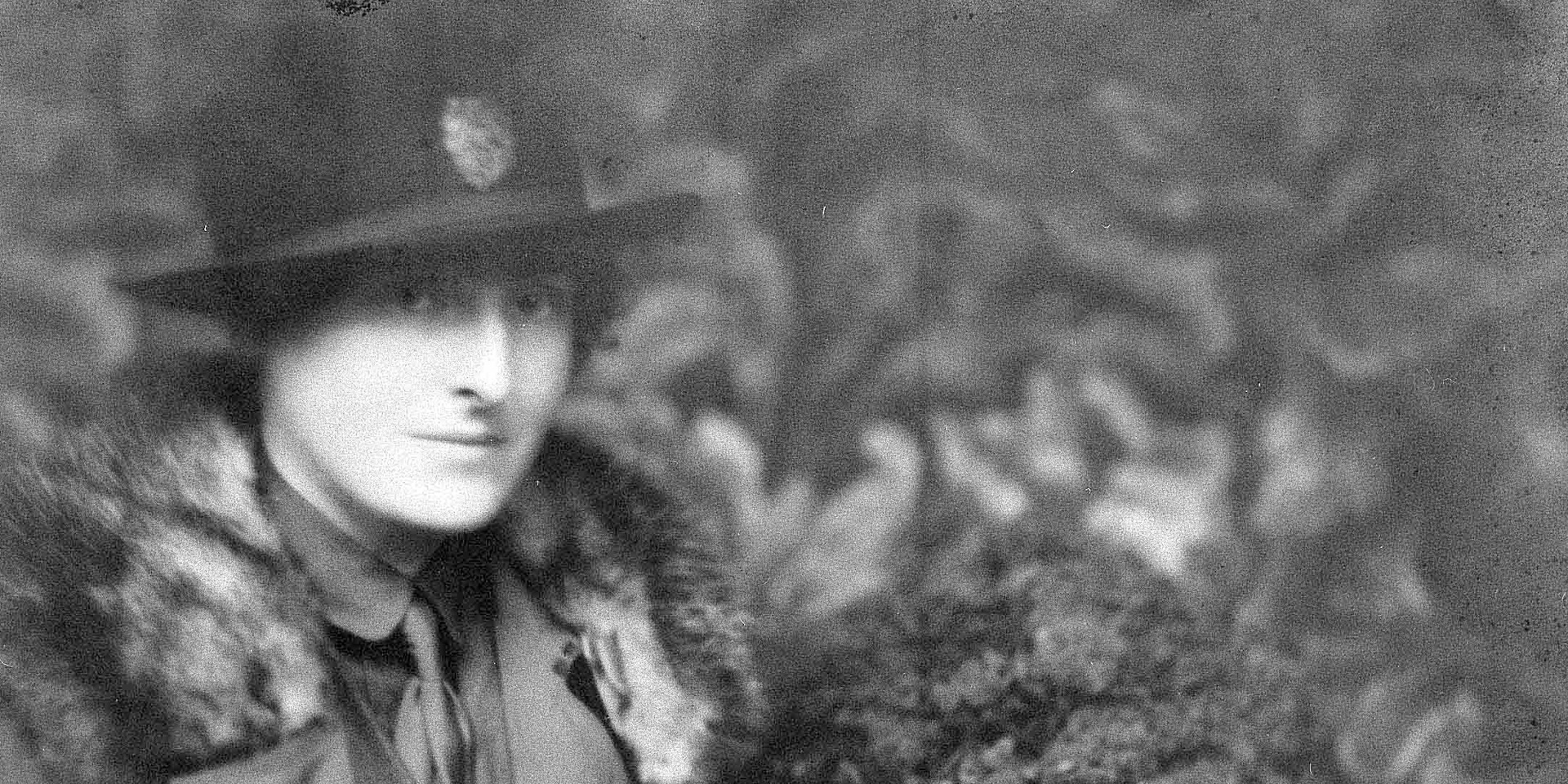 Portrait of Florence Simpson, 1922
