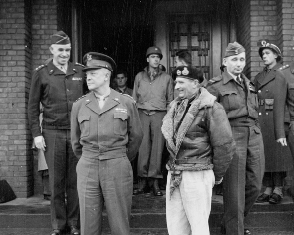 Allied commanders (from the left) General Bradley, General Eisenhower and General Montgomery, 1944