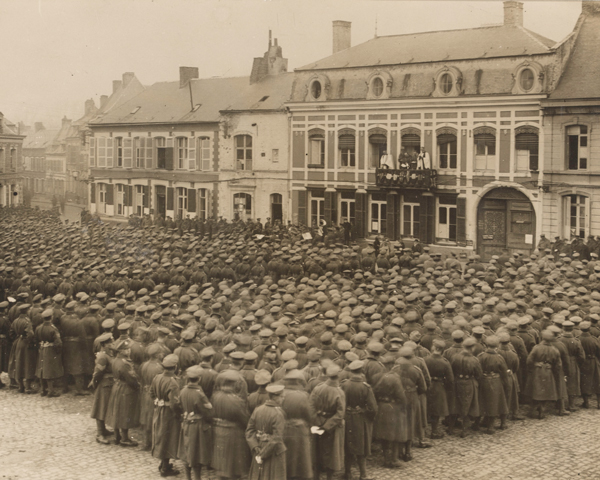 german soldiers ww1 marching