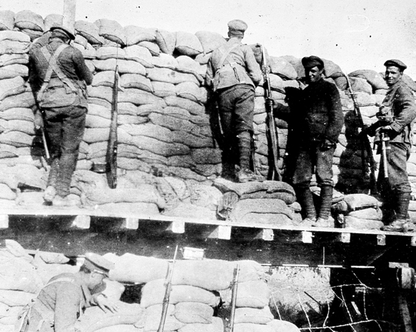 2/2nd Battalion The Royal Fusiliers (City of London Regiment) in the trenches, Gallipoli, 1915