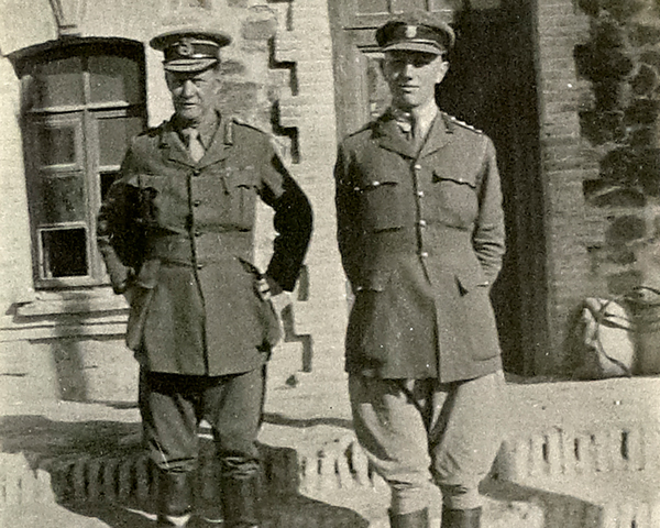 Major-General Lionel Dunsterville (left) and his aide-de-camp at Kasvin in northern Persia, 1918