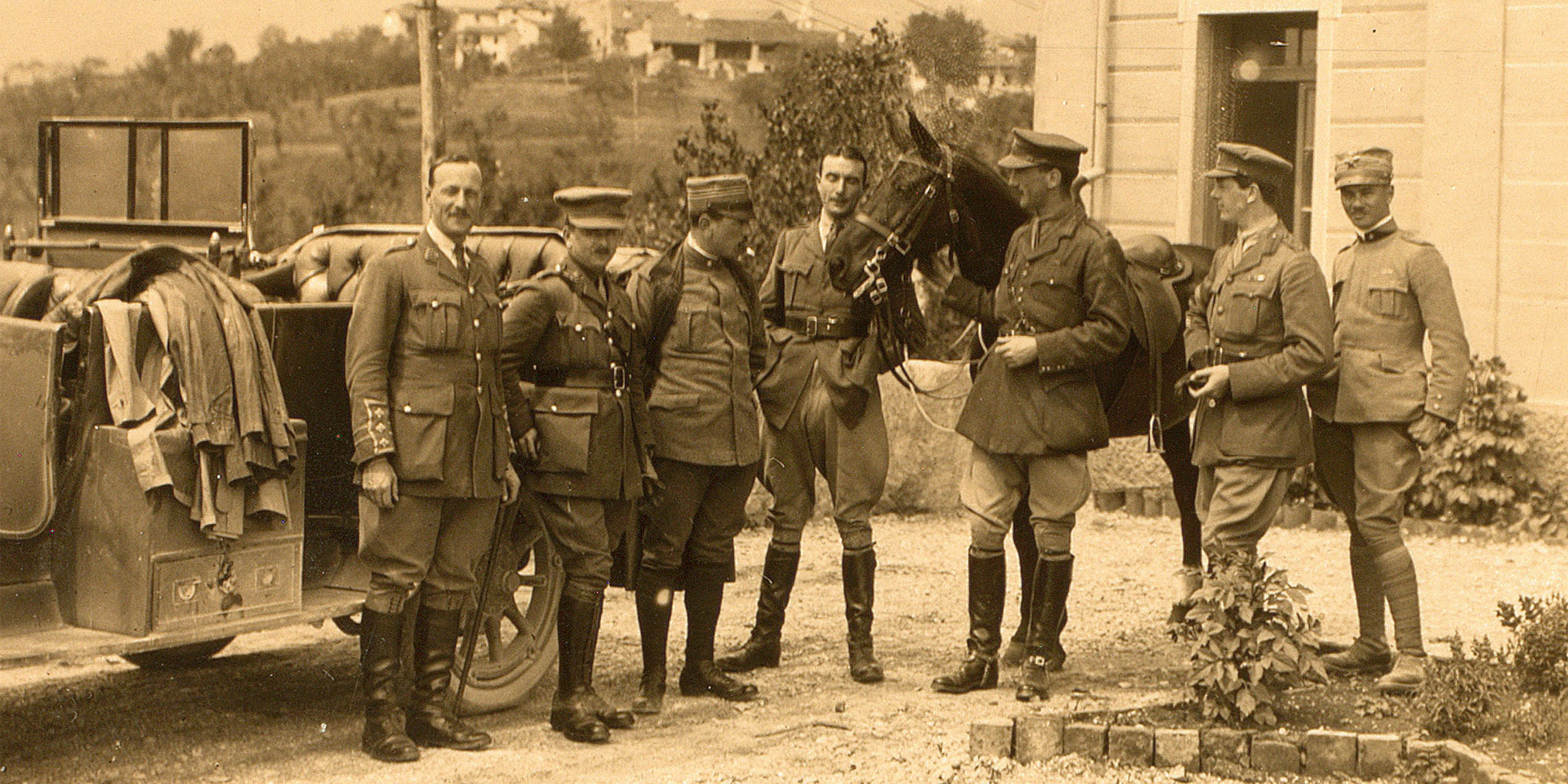 Major John Carter with British and Italian intelligence officers, 1918