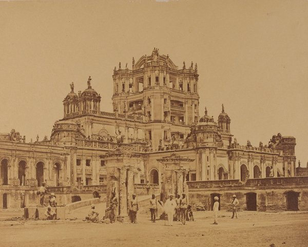 Soldiers outside La Martiniere, Lucknow, 1858