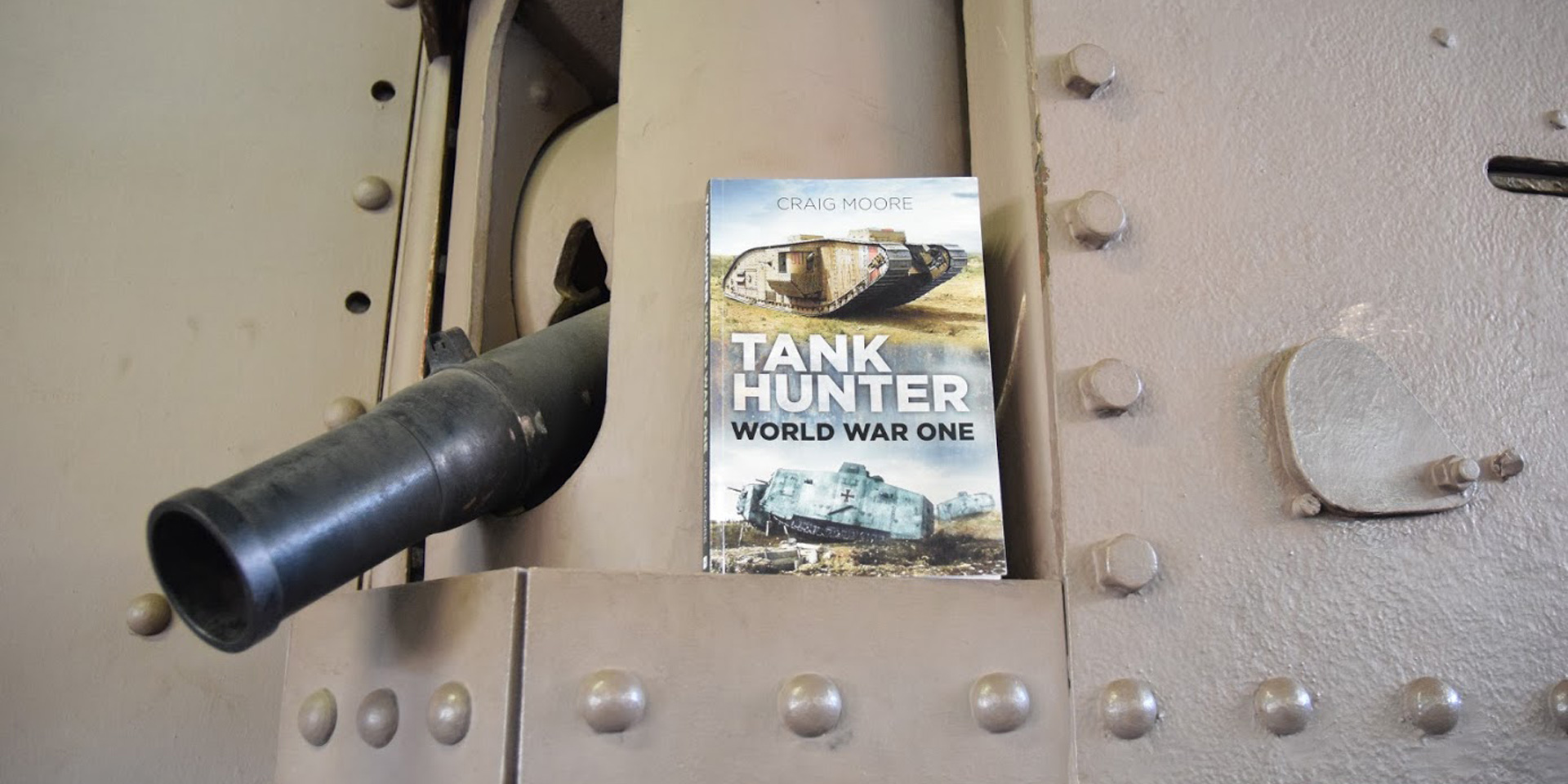 'Tank Hunter: World War One' book cover