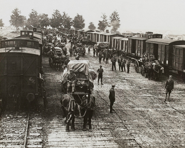 Drawing rations from the railhead, Ecuires, June 1917