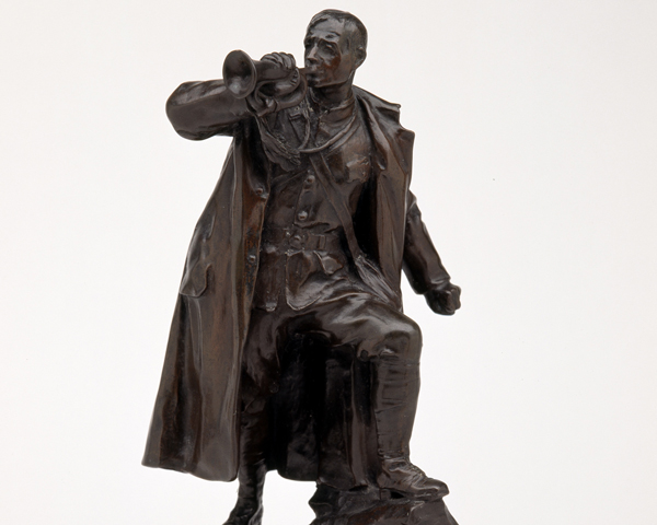 Statuette of a bugler of the Royal Sussex Regiment sounding the charge at Doornkop, 1900