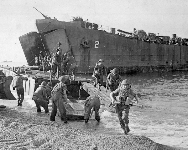 British troops landing at Salerno, September 1943