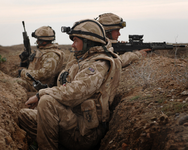 Members of the Queen's Royal Lancers, Maysan Province, 2007