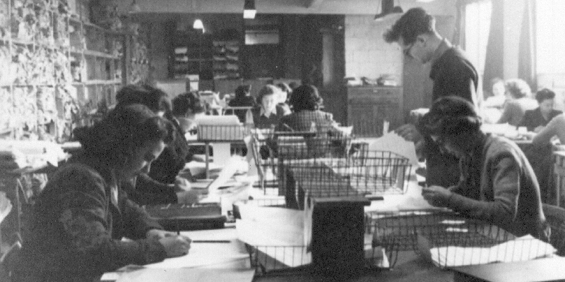 Intelligence workers at Bletchley Park during the Second World War