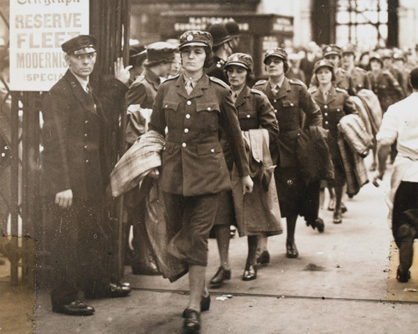 ATS recruits en route to Cowshot Manor Camp, Brookwood in Surrey, c1940