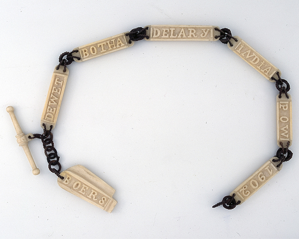 Watch chain made of bone and horse hair by a Boer prisoner in India, 1902 