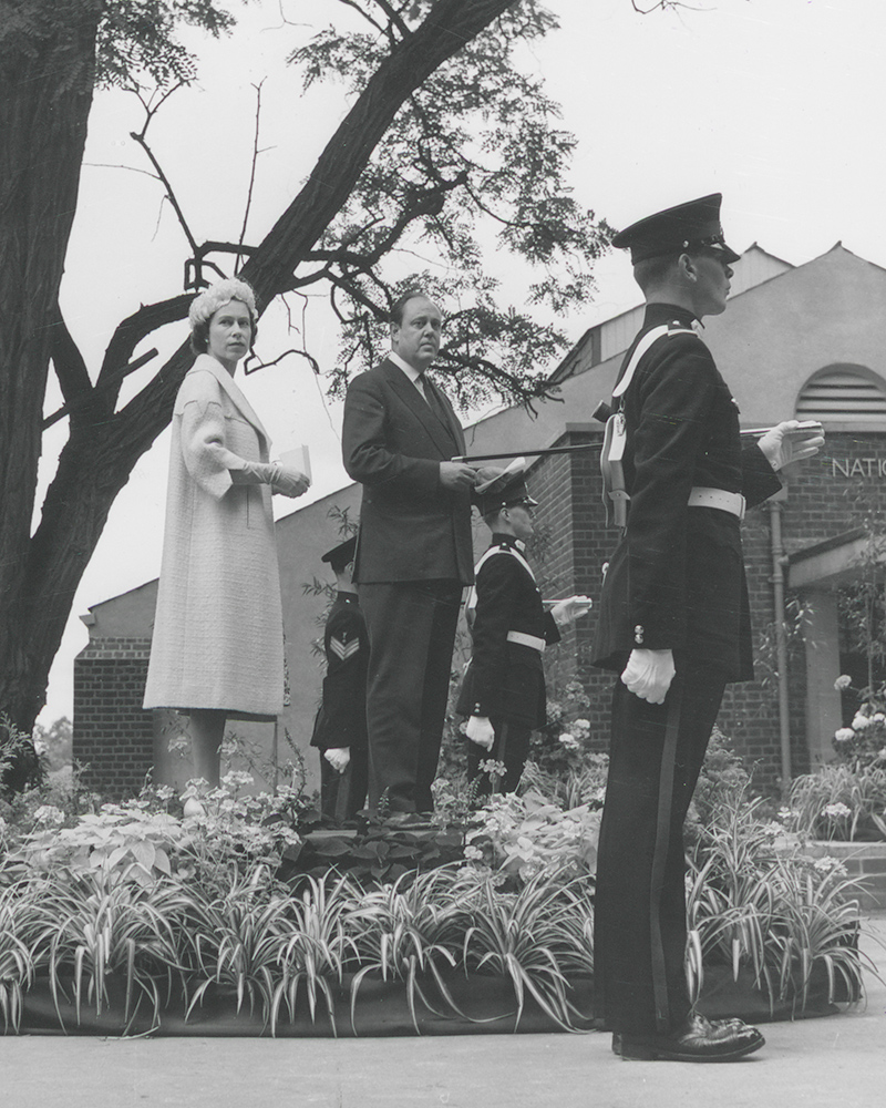 Queen Elizabeth II, Royal Opening, 15 July 1960