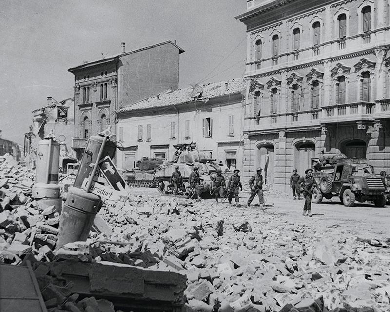 Men of 5th Battalion, The Northamptonshire Regiment in the town of Portomaggiore, Italy, April 1945