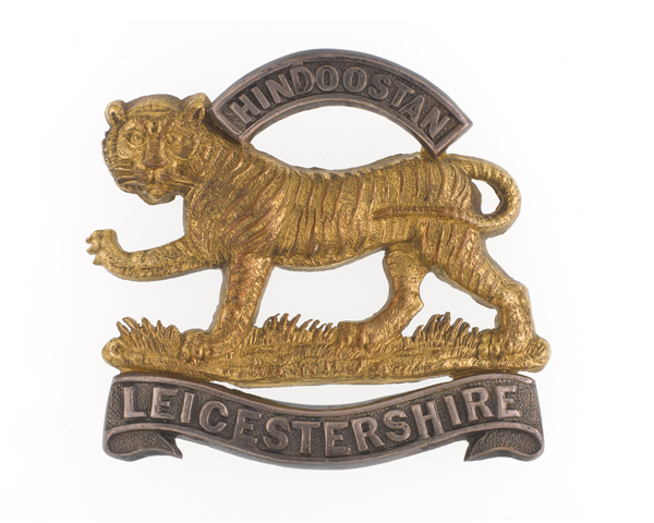 Cap badge, The Leicestershire Regiment, c1898