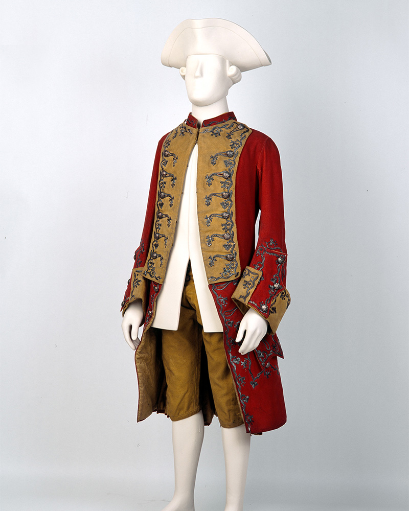 Uniform of Lieutenant-General Richard St George, 20th Regiment of Foot, 1737-40