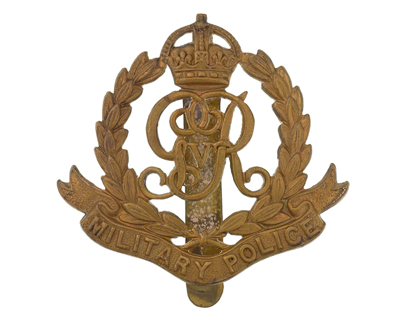 Other ranks cap badge, Corps of Military Police, c1930