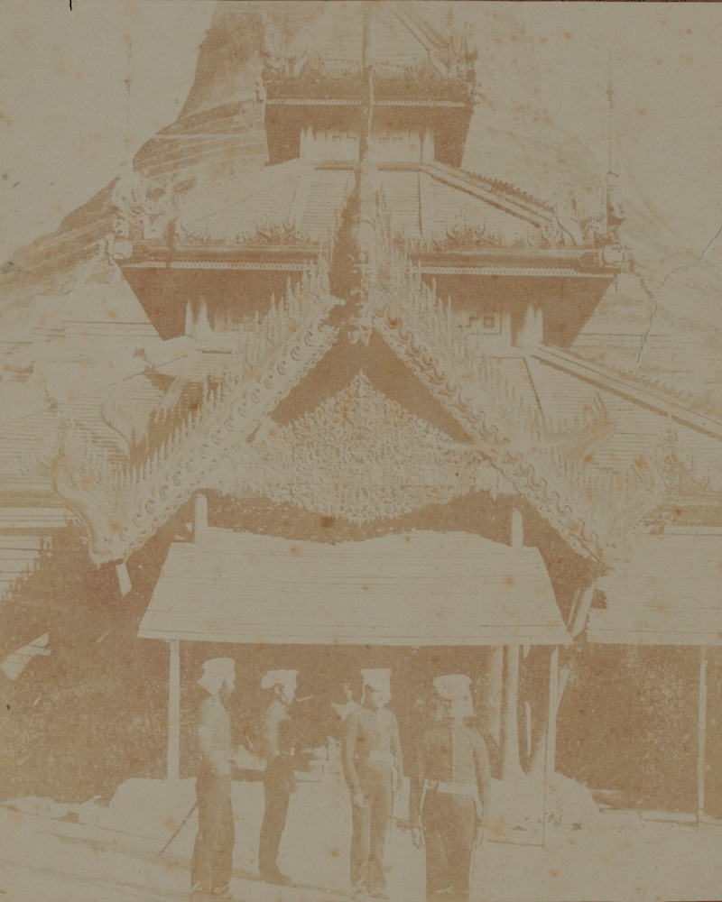 Soldiers at the Great Pagoda, Rangoon, 1852