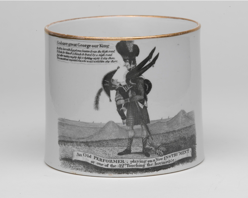 China mug commemorating the French defeat in Egypt, 1801