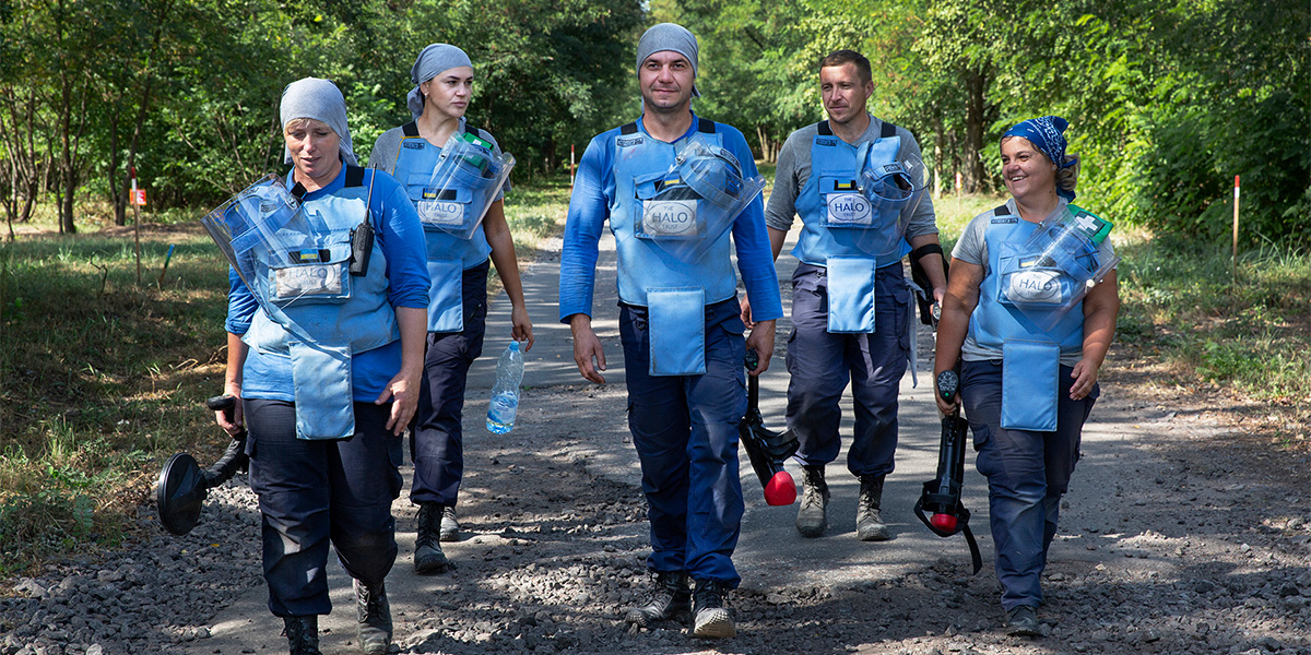 Halo Trust team clearing mines in Ukraine