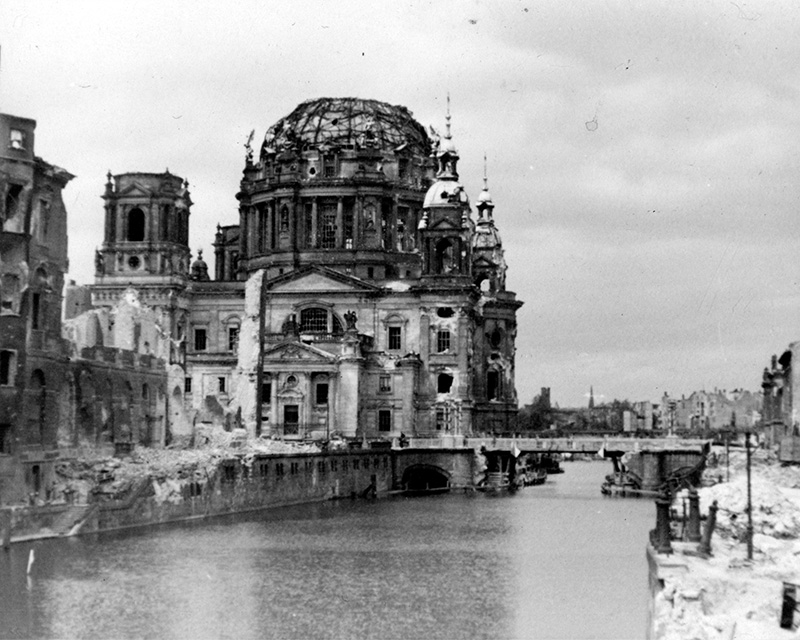 The damaged Berliner Dom church on the River Spree, Berlin, Germany, 1945