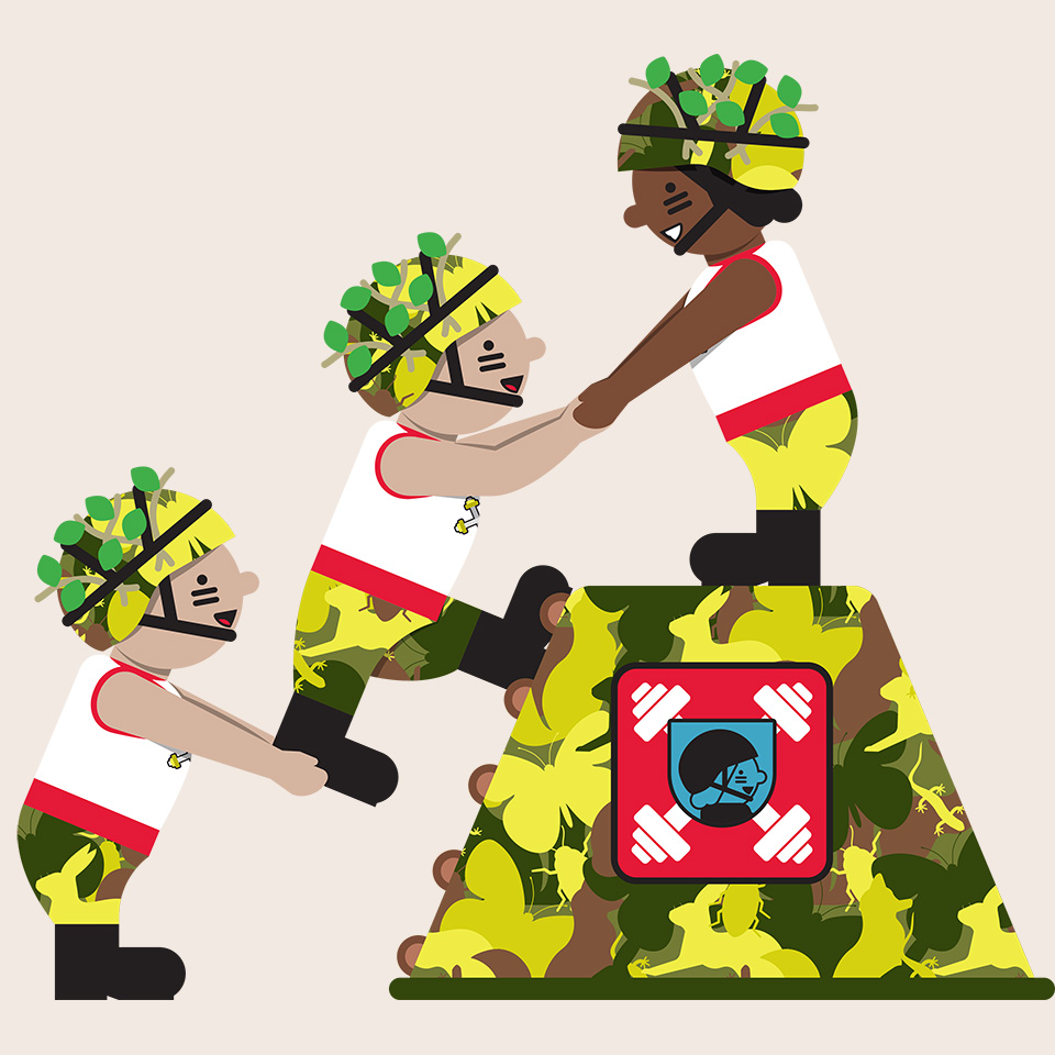 Play Base obstacle course team