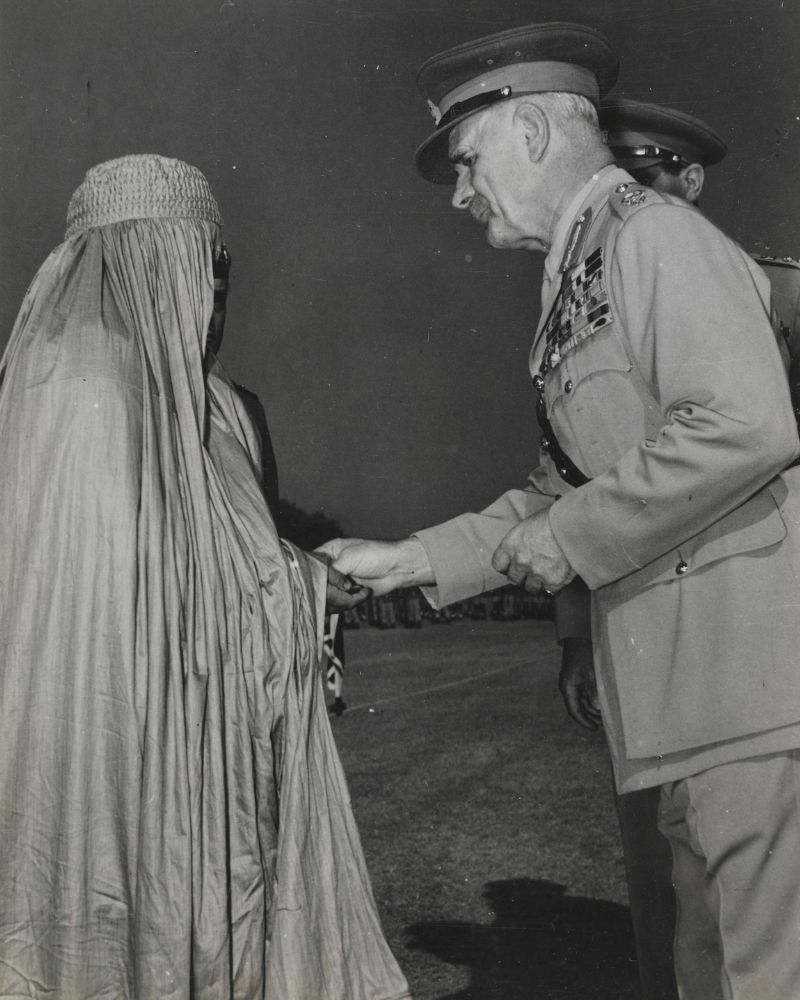Field Marshal Wavell gives the widow of an Indian soldier a Victoria Cross medal.