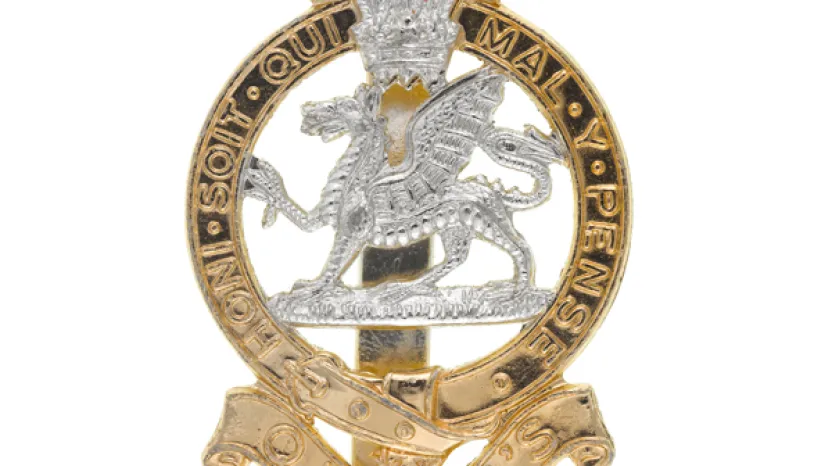 Other ranks' beret badge, The Queen's Regiment, c1973