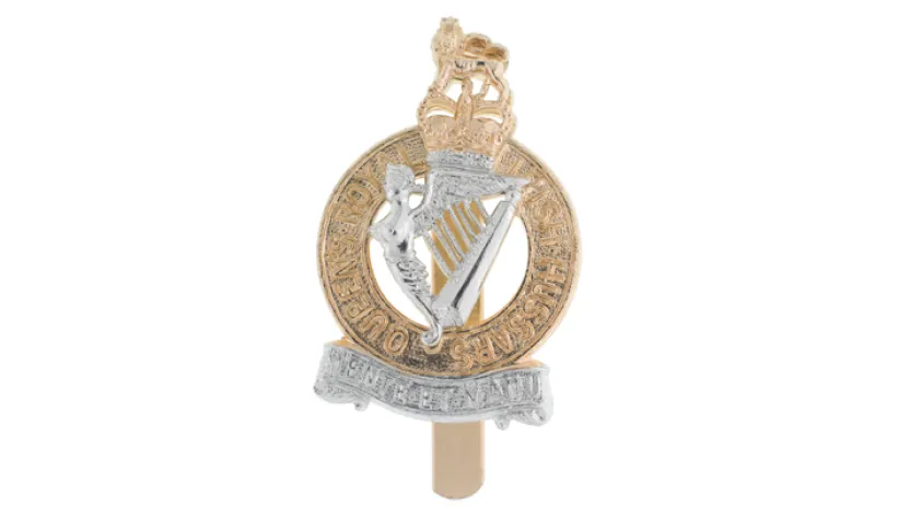 Other ranks' cap badge, Queen's Royal Irish Hussars, c1958