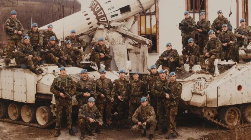 British UNPROFOR troops outside a destroyed mosque near Vitez, Bosnia, 1994