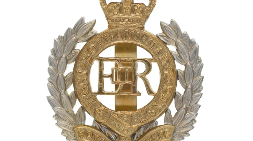Cap badge, Royal Engineers, c1940