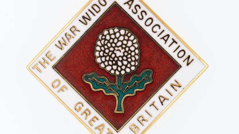 Lapel badge, War Widows Association of Great Britain, 2018