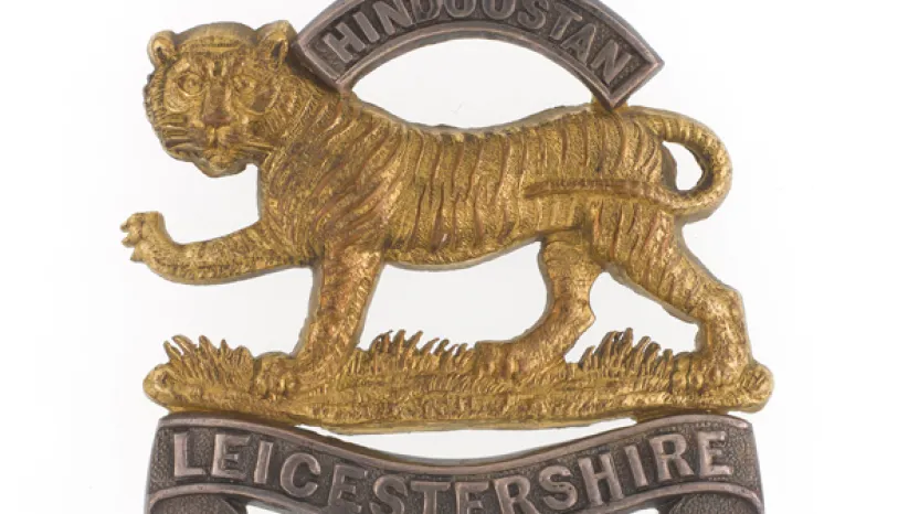 Cap badge, The Leicestershire Regiment, c1898
