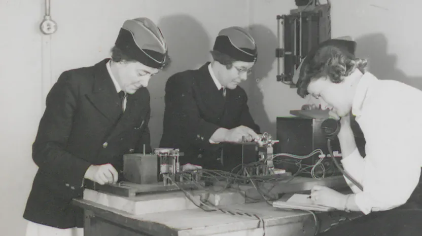 Section Leader Mary Oldnall of the ATS working electrical apparatus, Shoeburyness, c1941