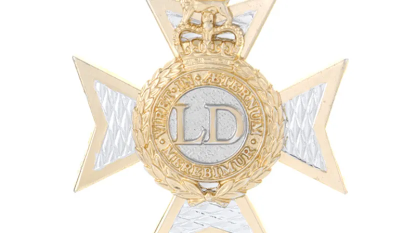 Cap badge, Light Dragoons, 1993
