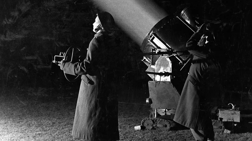 Auxiliary Territorial Service personnel operating anti-aircraft defences, c1940
