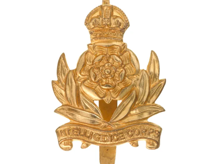 Other ranks' cap badge, Intelligence Corps, c1955