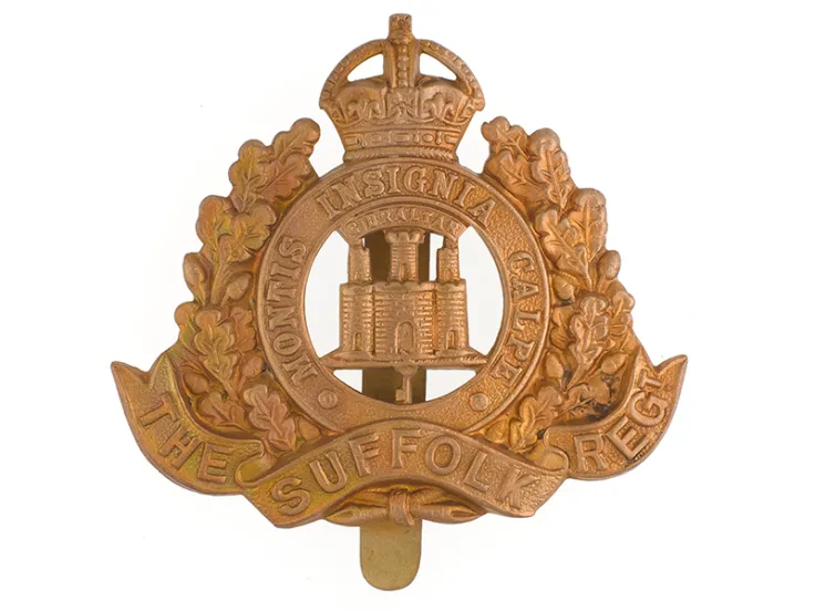 Other ranks cap badge, The Suffolk Regiment, c1916