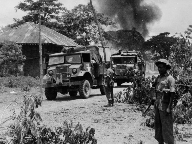 Indian troops of the 17th Division in Payagyi during the advance on Rangoon, April 1945