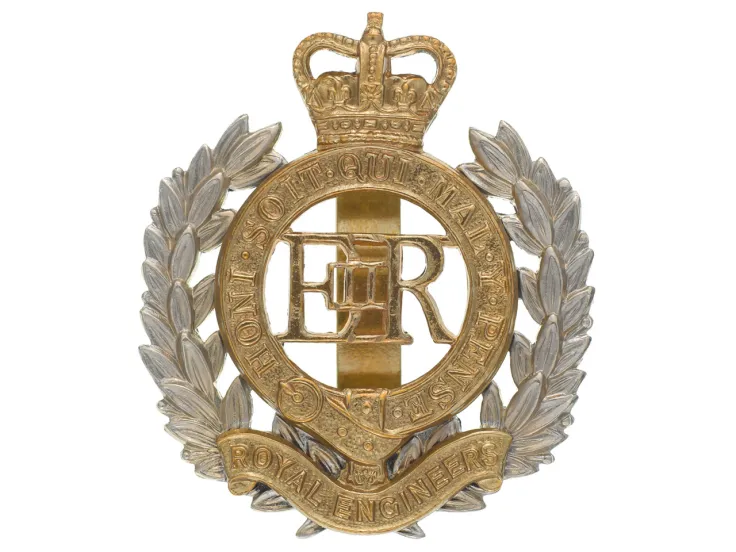 Cap badge, Royal Engineers, c1940